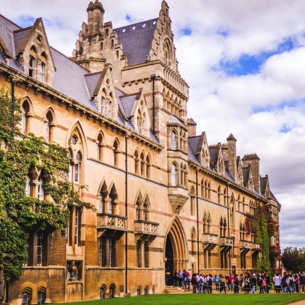 Oxfordi Egyetem
